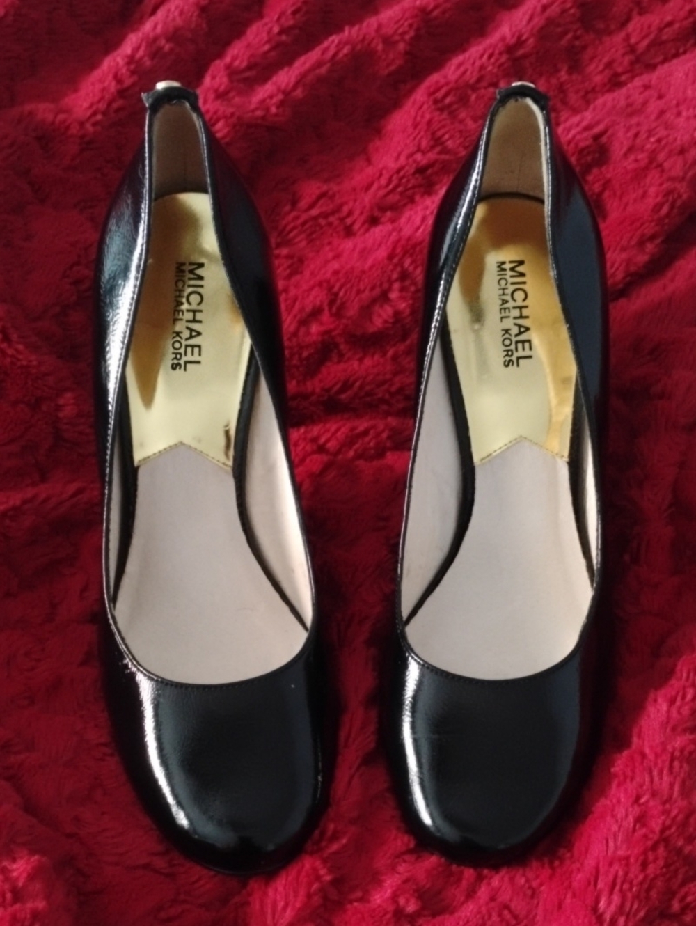 Michael Kors Black Patent Leather Round-Toe Heels